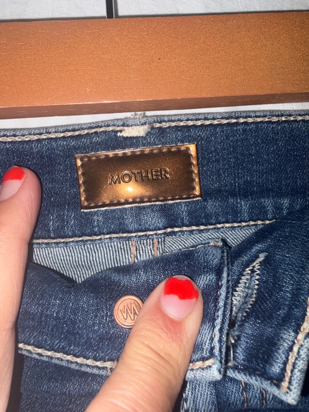NWOT Mother The Insider Crop Step Chew Size 28 - Picture 8 of 10